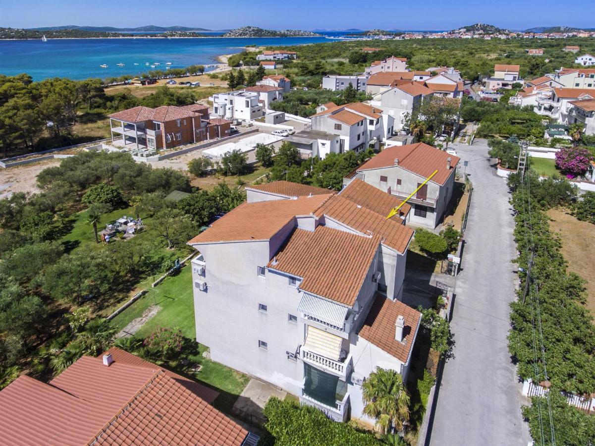 Apartments And Rooms On The Beach Водице Екстер'єр фото